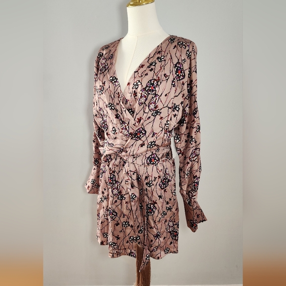 Joie Women's Ronnie Mini Dress Cocktail V-Neck Fringe Belt Casual Size 4 - Picture 5 of 9